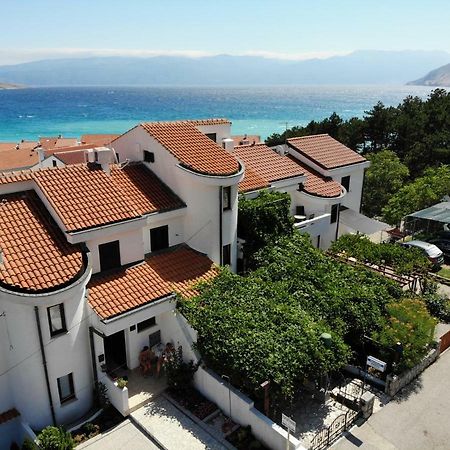 Apartmani Marko Baška Extérieur photo
