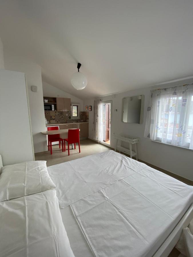 Apartmani Marko Baška Extérieur photo
