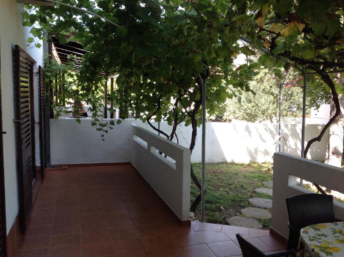 Apartmani Marko Baška Chambre photo